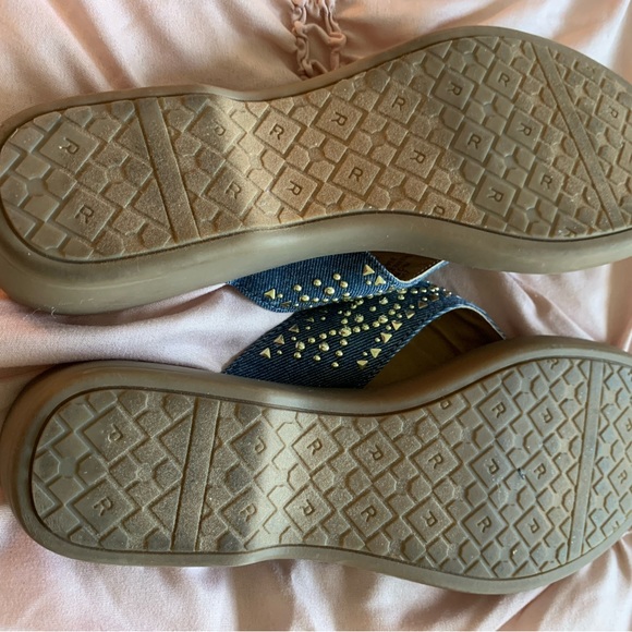 Rialto Denim with Gold Thong Sandals - Picture 7 of 7